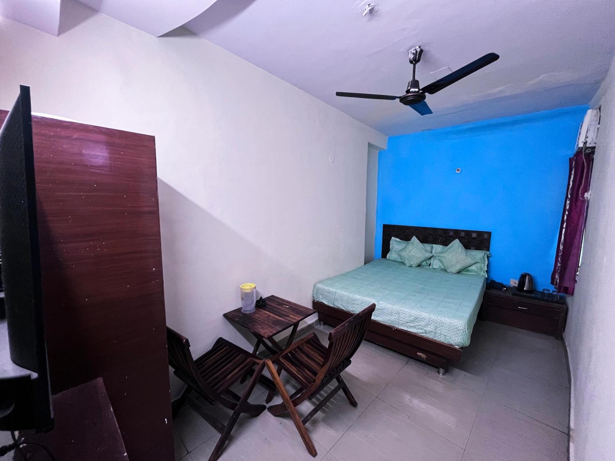 Hotel Darpan Palace -New Delhi Railway Station Экстерьер фото